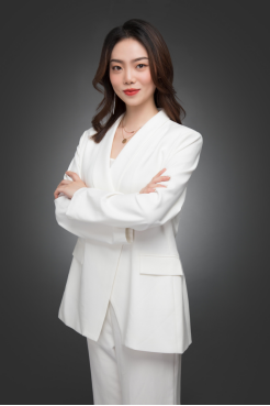  梁怡宁