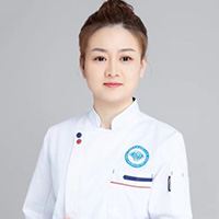 潘静